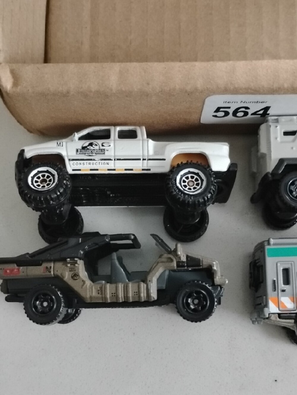 20 Pc Jurassic World And Other Rugged Hot Wheels, Matchbox Cars - Picture 2 of 10